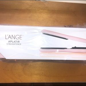 L’ange Aplatir Flat Iron Blush
